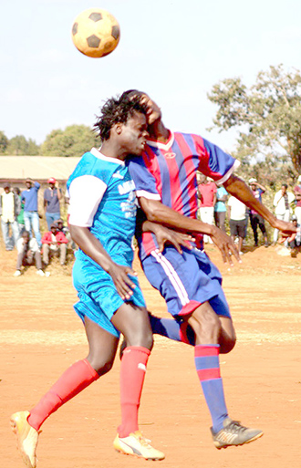 Young Santos scrape through to semis