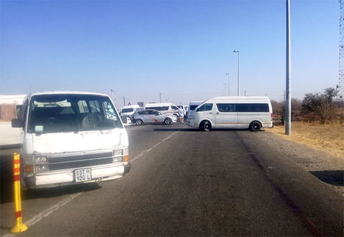 N1 closed over “illegal” taxis