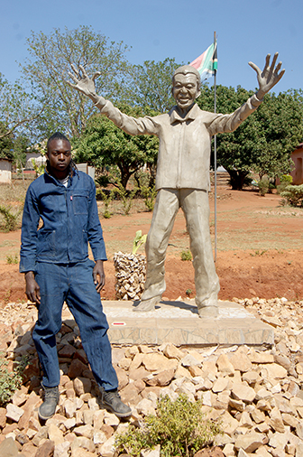 Valdezia sculptor amazes the world