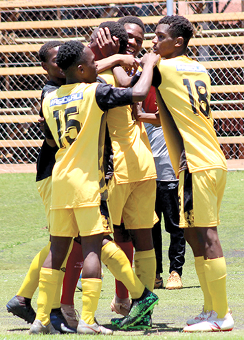 Diski Leopards and City in Lim derby