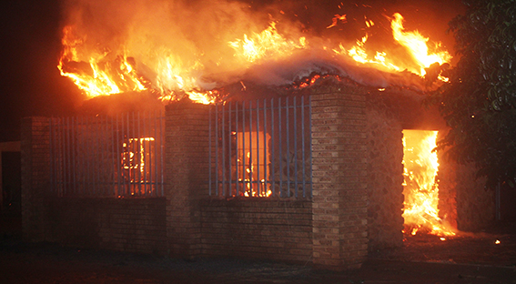 Angry community set property alight