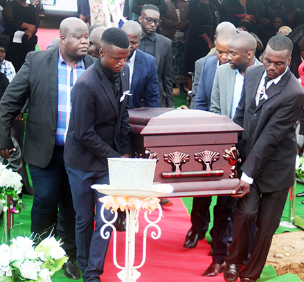 Education guru laid to rest