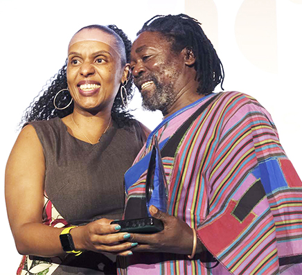 Veteran artist Mainganye wins lifetime achievement award