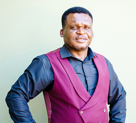 Where is Julius Mudau?