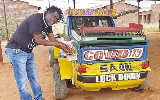 Rekkie spreads corona messages on his car