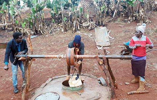 Thirsty residents benefit from Mulovhedzi's well