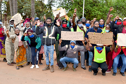 Univen's UIGC workers are on strike, demanding salary hike