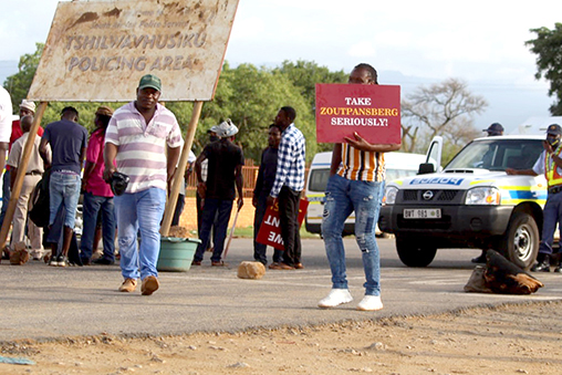 Fed-up residents barricade roads leading to neglected areas