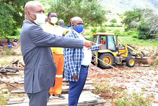 VDM mayor promises to rebuild Sane bridge