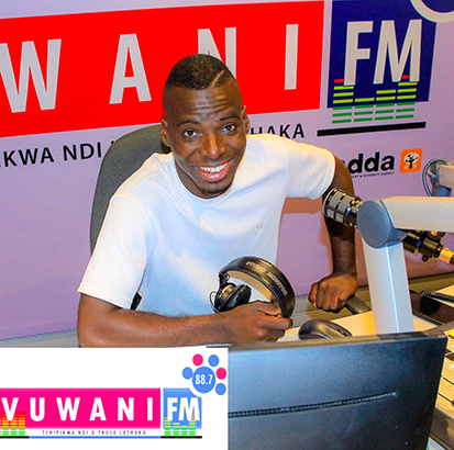 “Mr Hope Photographer” wows Vuwani FM listeners