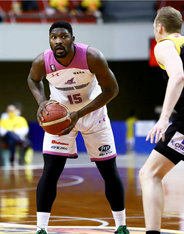 Vhembe's Tshilidzi becoming a basketball hero in Japan
