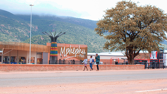 Mphephu Plaza finally opens its doors for business