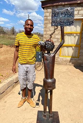 Pilato uses his art to express the pandemic