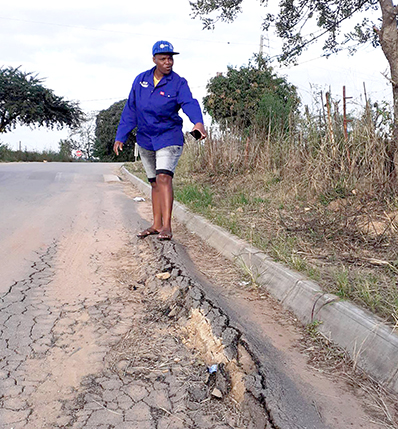 New Valdezia road “disintegrating”, but municipality asks for patience