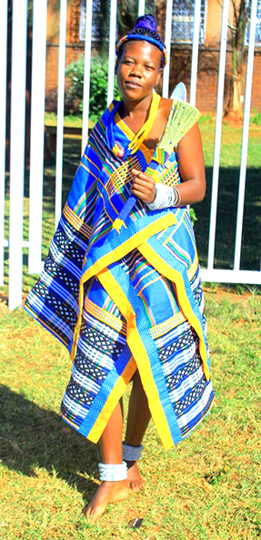 Unarine's legacy is to create pieces of art from beads