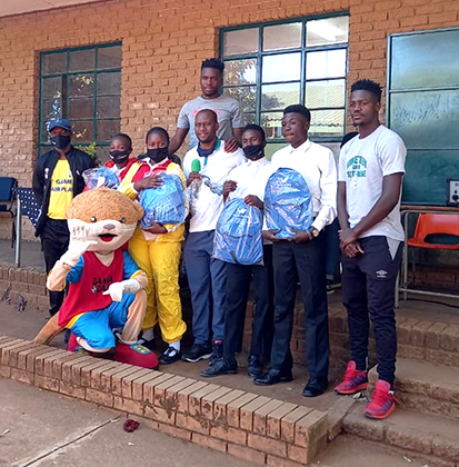 Football legends on a roadshow