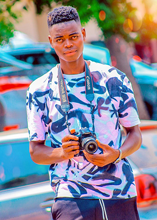 'I love what I'm doing,' says photographer