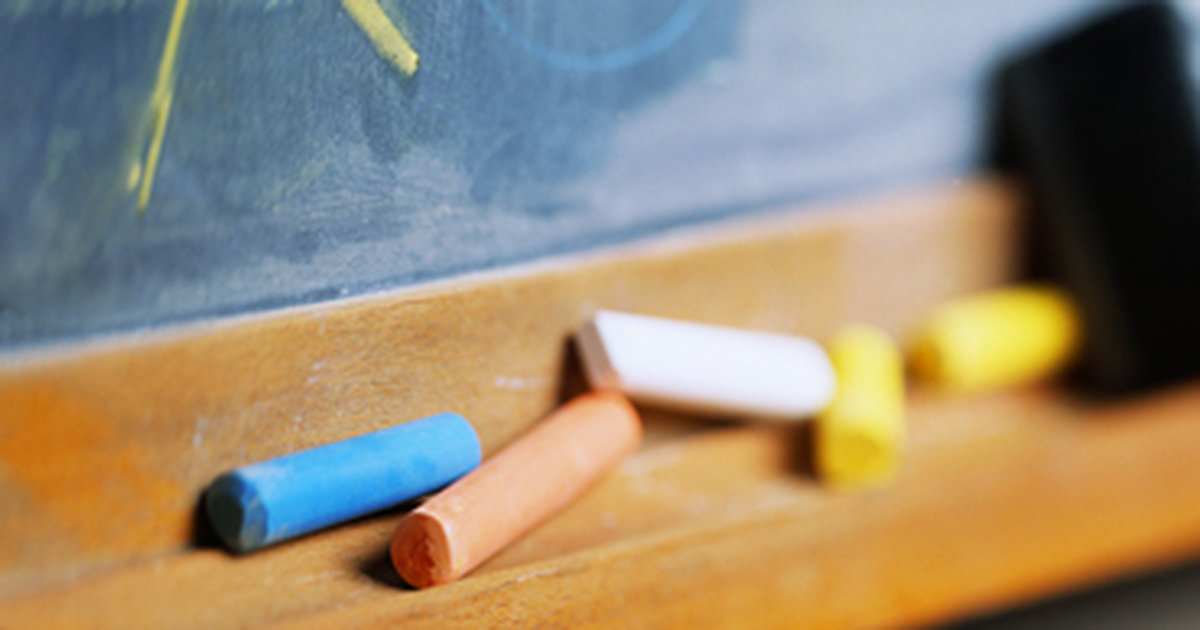 'Bully' expelled after threatening teachers