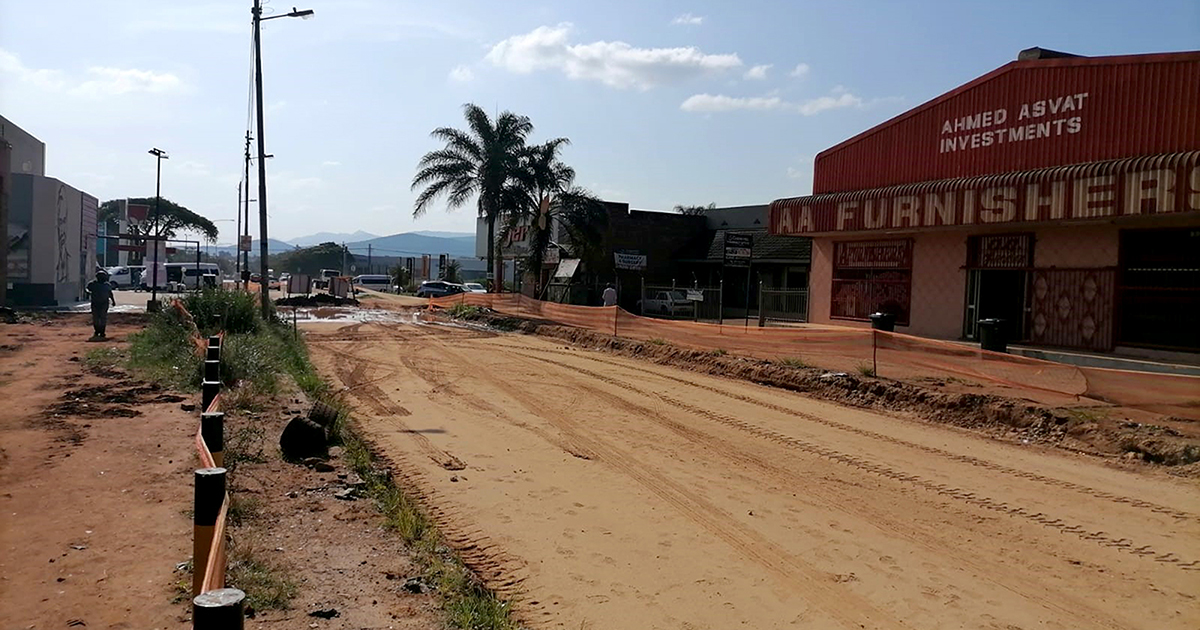 Eltivillas businesses suffer as road works slumber