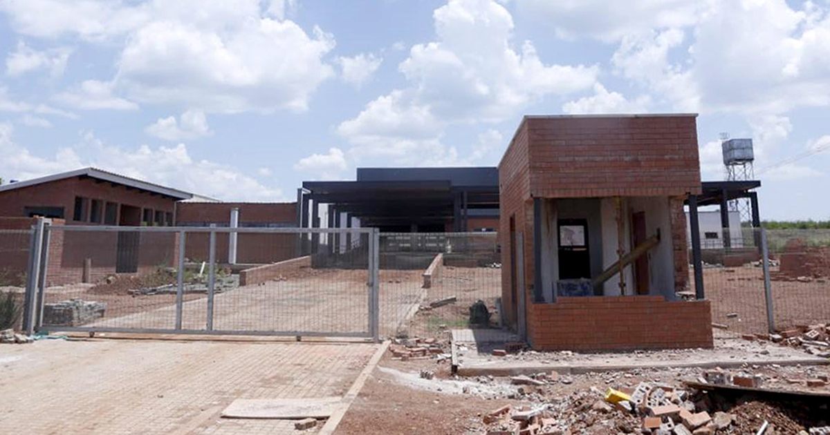R18 million library causes rift between communities