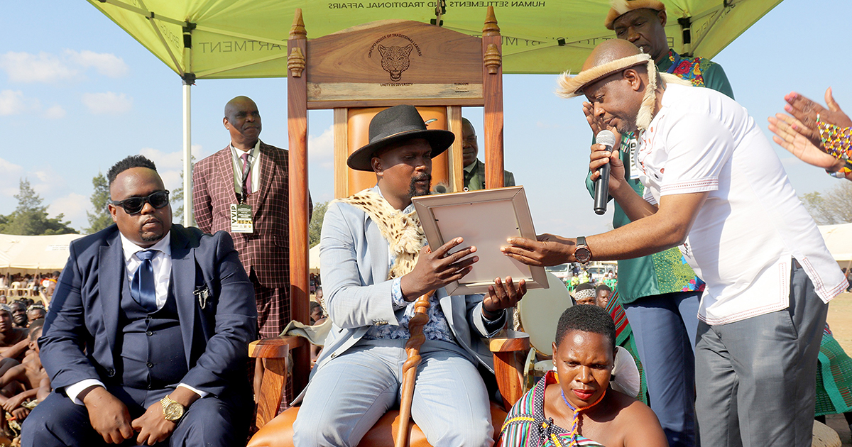 Netshimbupfe inaugurated as new senior traditional leader