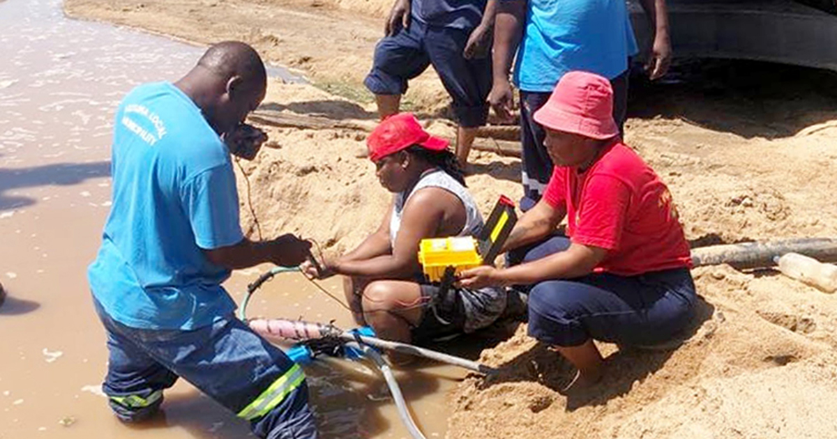 Who is responsible for the security of the infrastructure in Musina?