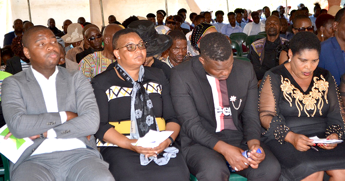 Royal family buries loved ones who died in N1 crash