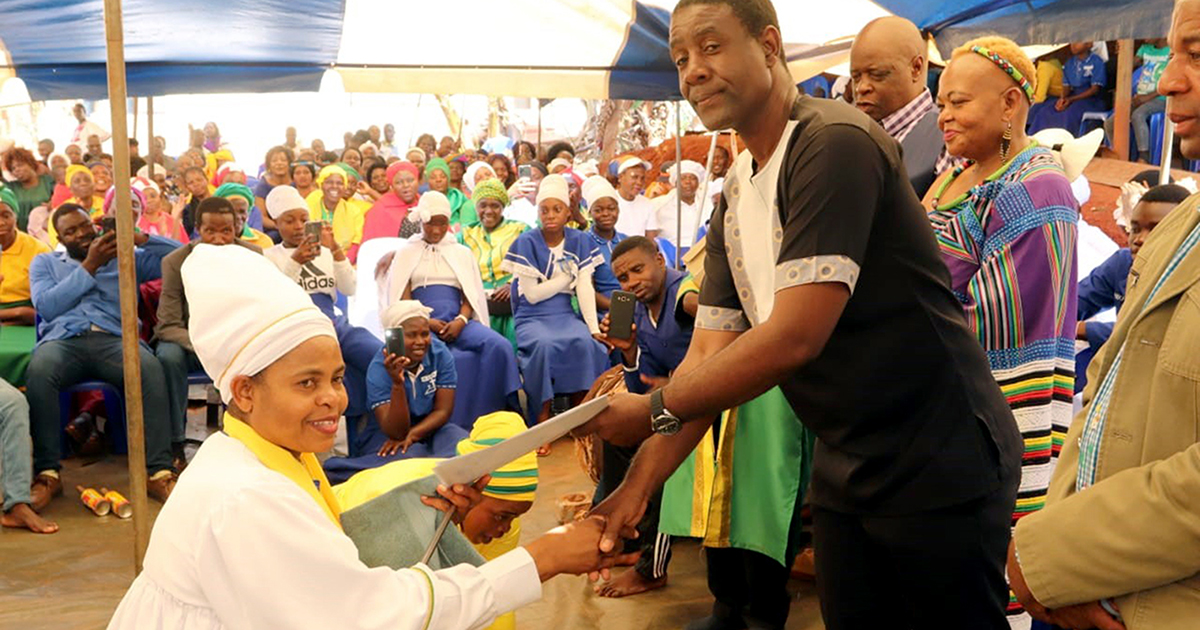 Makhadzi Mphaphuli now Archbishop