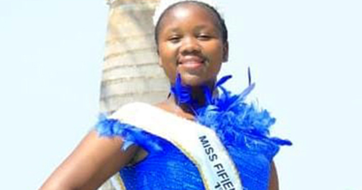 Lufuno (16) hopes to wear big crowns