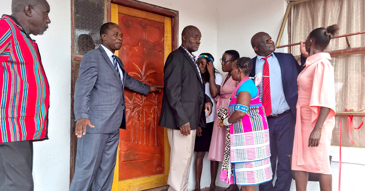 Maano family finally receive their house
