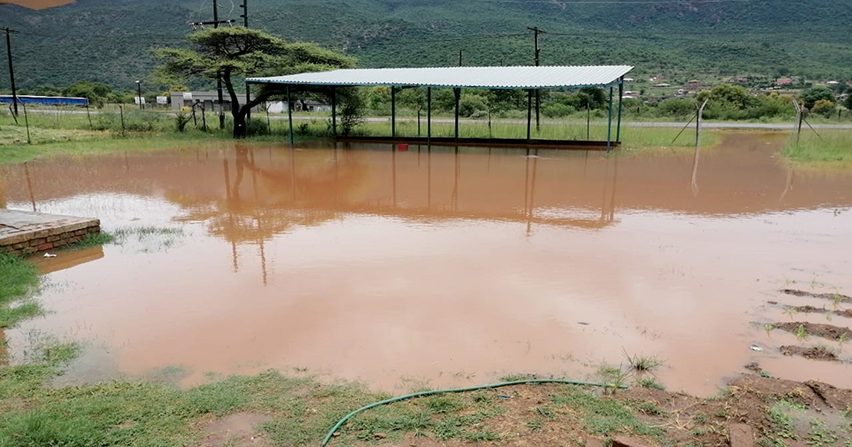 Makhado criticized for not clearing blocked drains at Sendedza