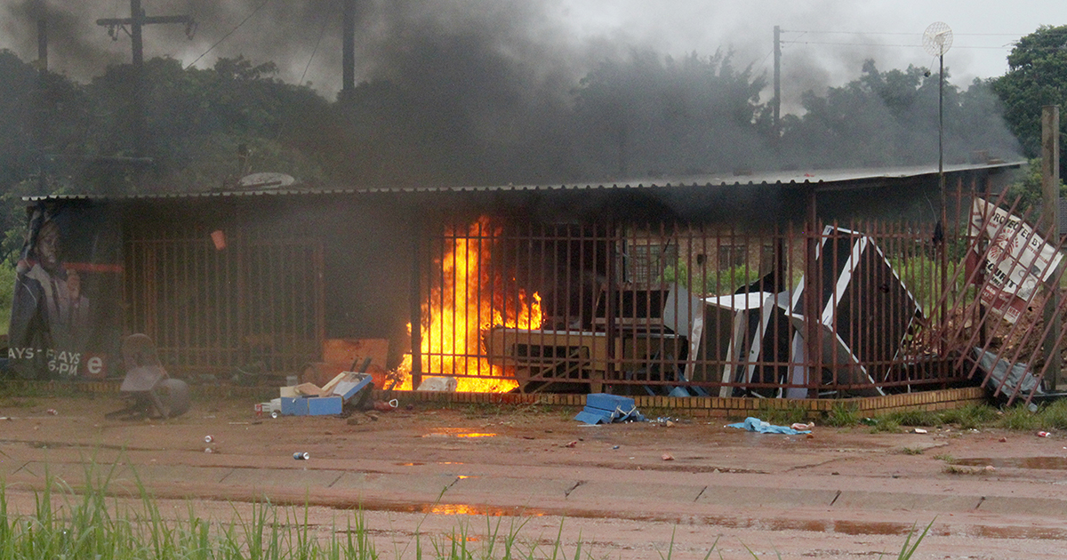 Angry residents set fire to deposed traditional leader's shop