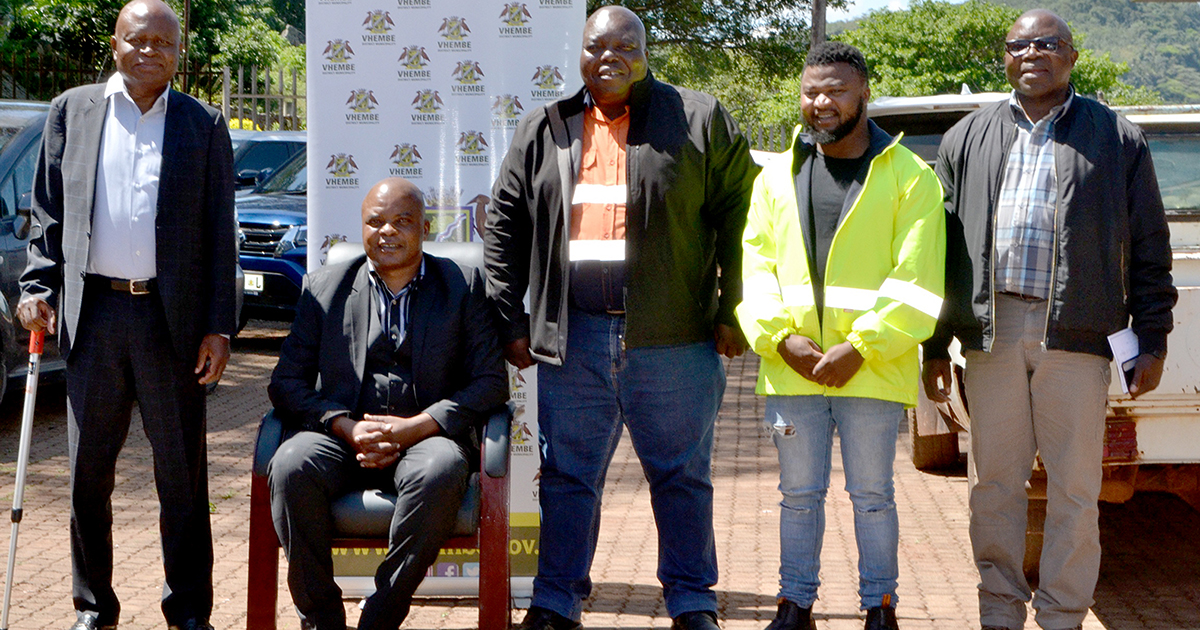 We do not want shoddy work, warns Vhembe mayor