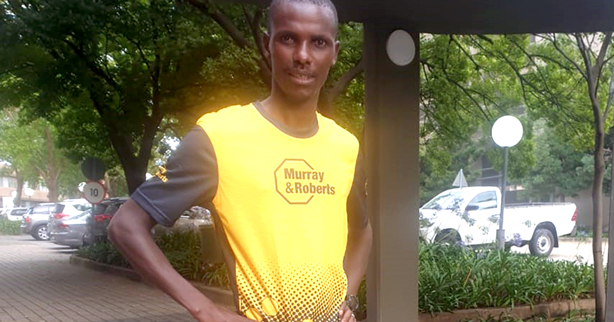 Timothy Munzhelele uḓo gidima mbambe ya khiḽomitha dza ḓana.