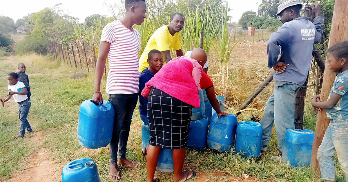 Water arrive at last for 'desperate' Tshivhangani village