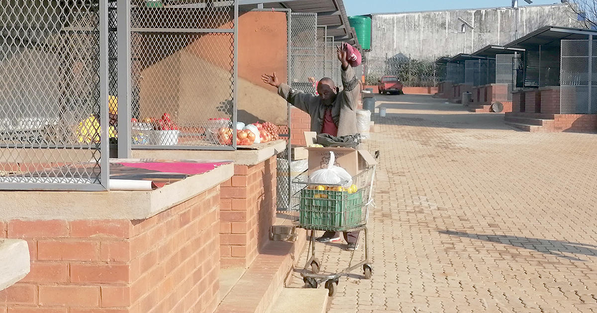 U vulwa ha mimakete miswa Tshiandani.