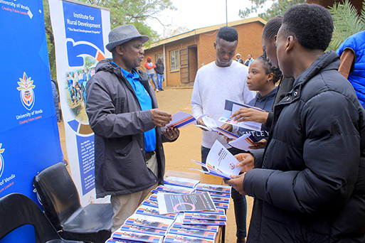Vha Elim Hlanganani Society vho fara ḓuvha ḽa uḓi takadza ḽa vhaswa.