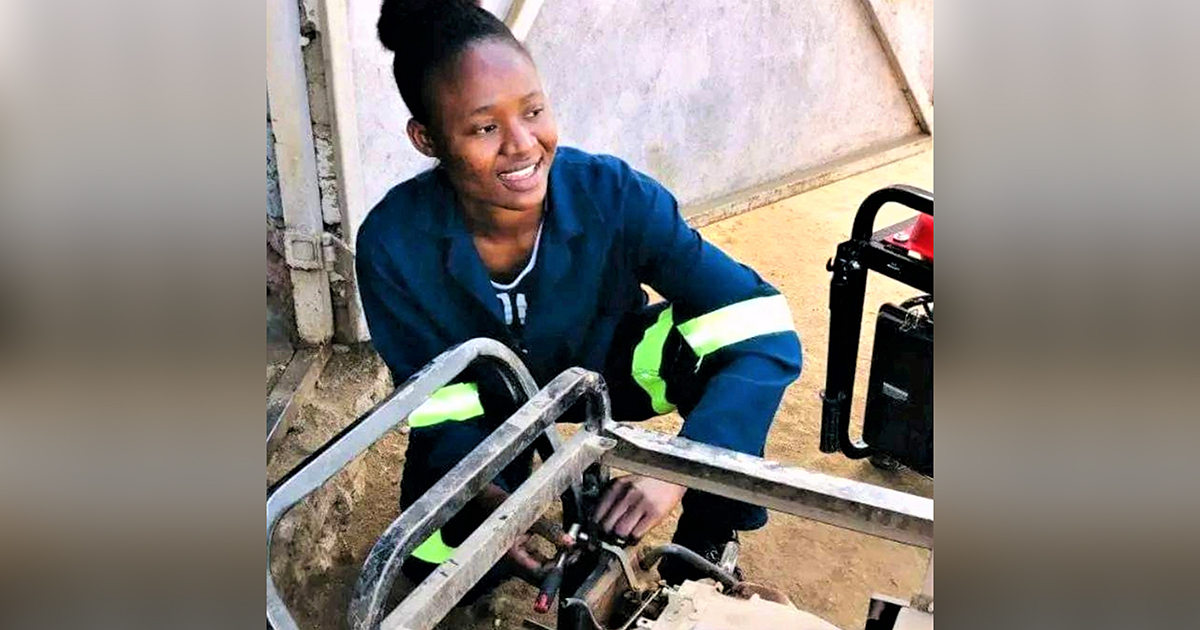 Elelwani proves women can also do men's jobs