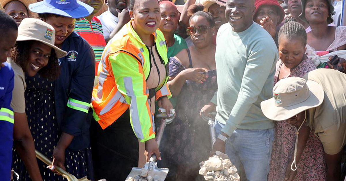 Upgrading of D3674 and D3675 road underway