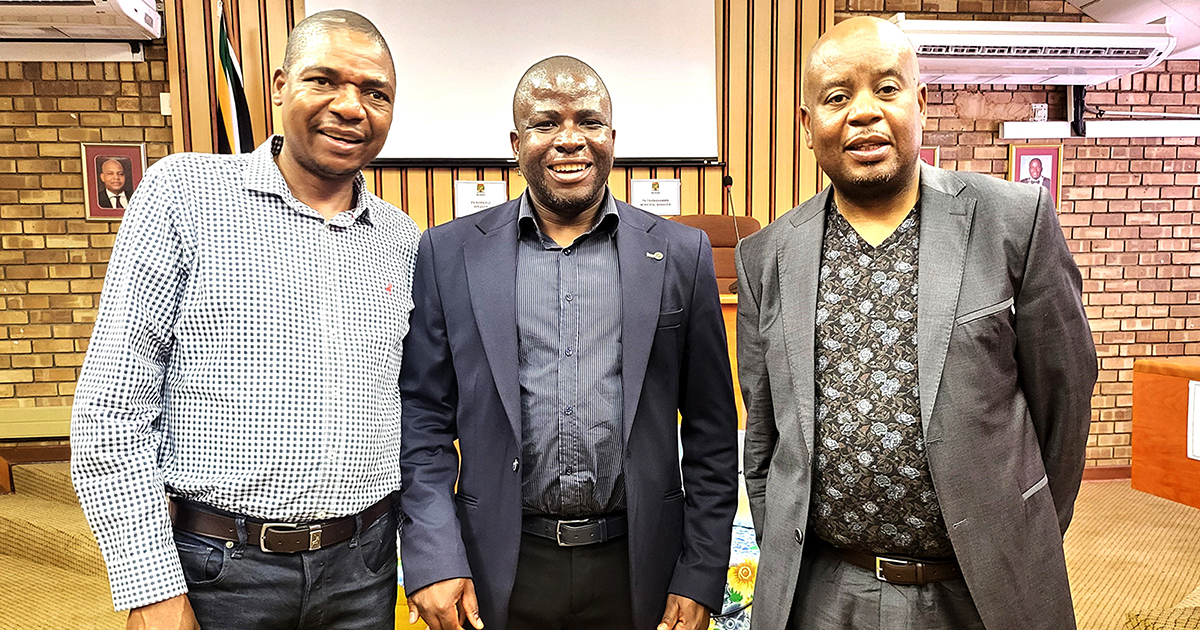 MEC hands over bulk-engineering-services projects in Musina