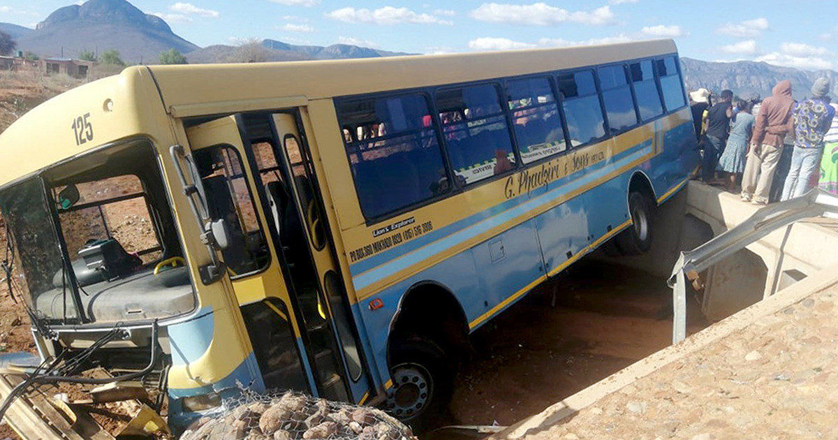 More than 30 learners injured in bus accident