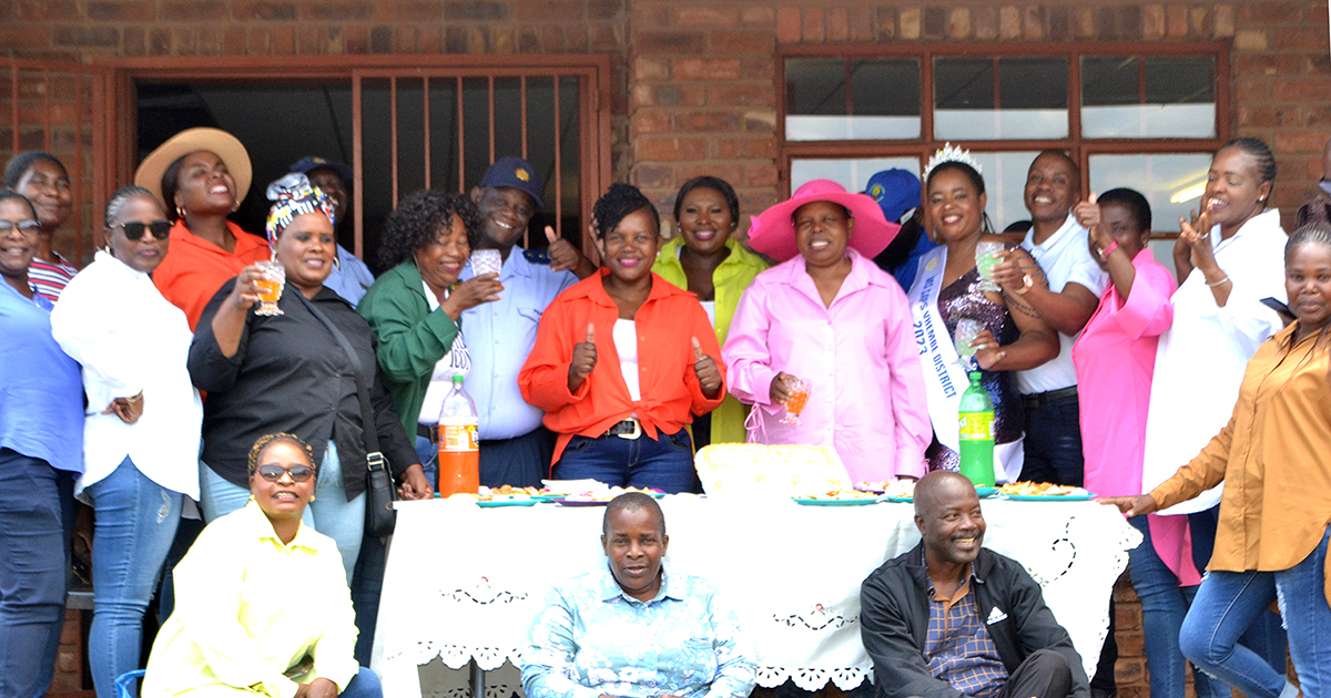 Vhembe top cop celebrates birthday with disabled children