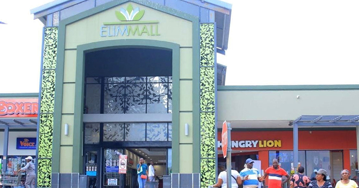 Mavengu vho ṱangula ḽinwe vhengele Elim mall.