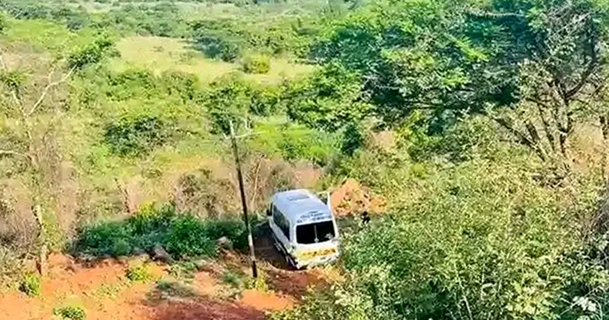 Learners traumatised as driver is shot dead at Mukula