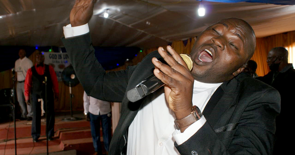 Rather sell music online, advises Ndou