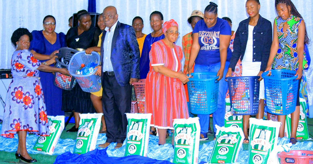 Pastor Tshigomana continues to bless those in need