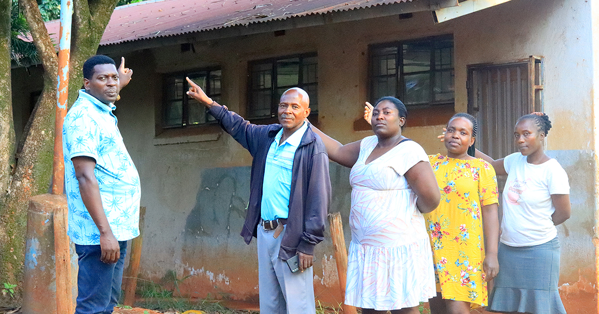 'Poor parents are suffering' claims SANCO after closure of school