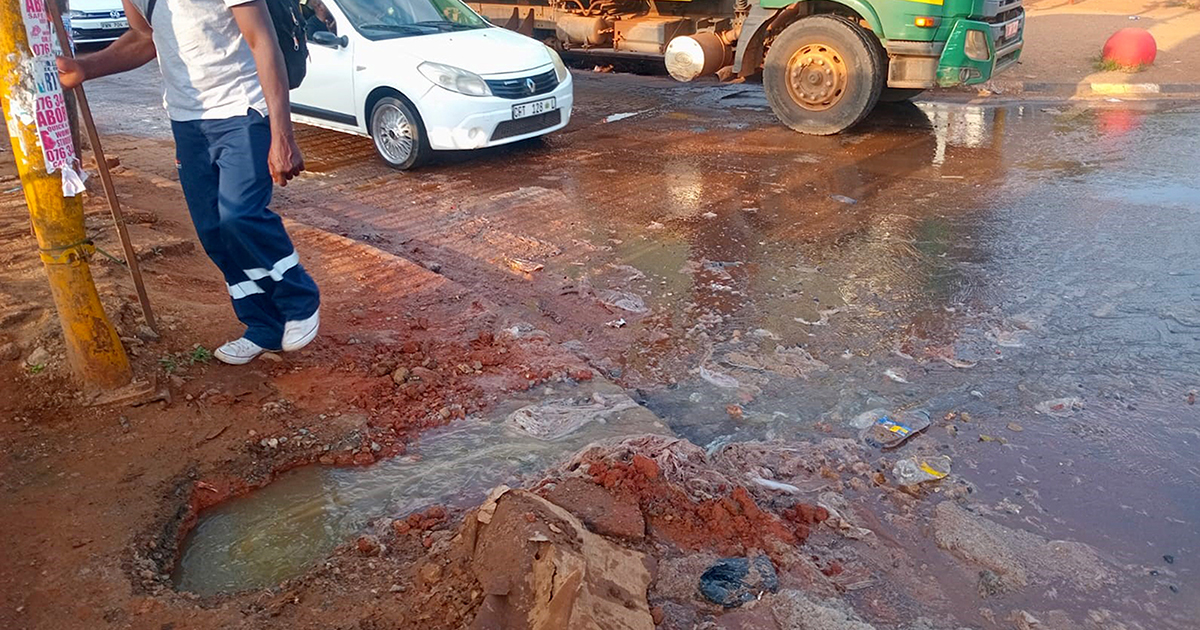 Residents threaten not to vote if the sewer is not fix