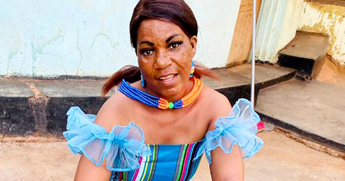 Vho Hilda Mudau vho anḓadza nyimbo ntswa