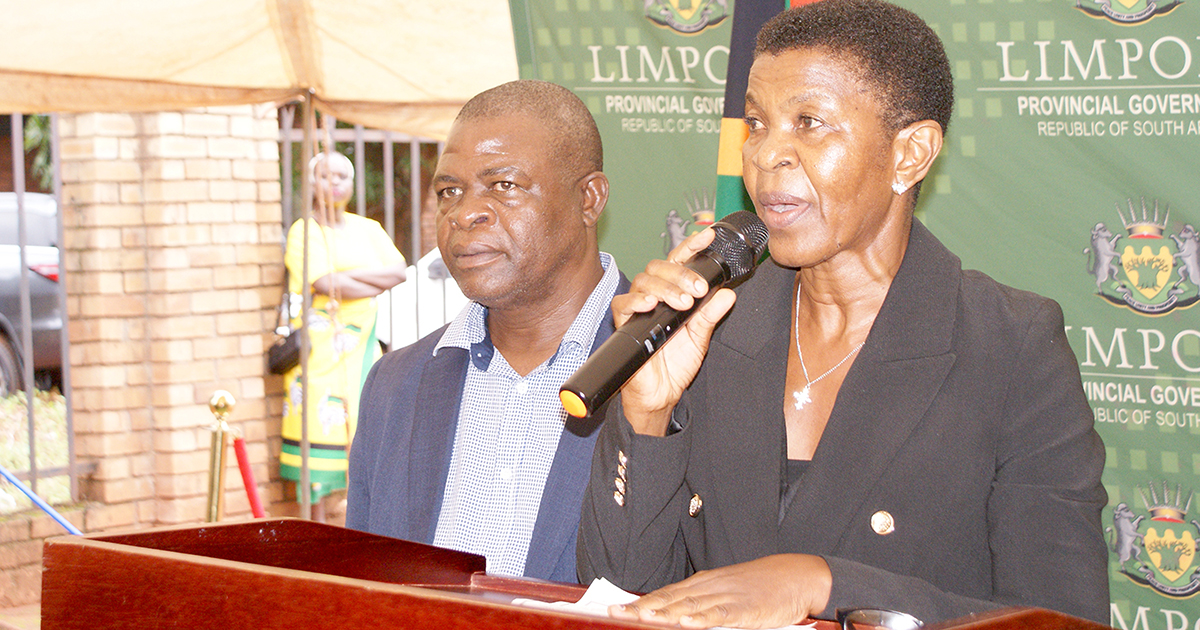 Professor Doyoyo gets a fitting send-off during provincial funeral